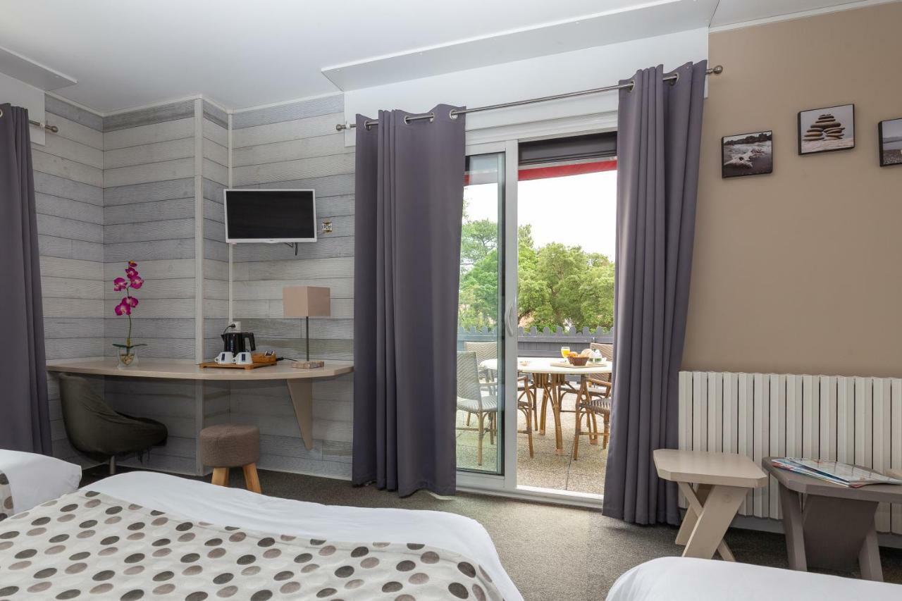 Logis Hotel Le Rond Point 索尔特奥瑟戈尔 外观 照片